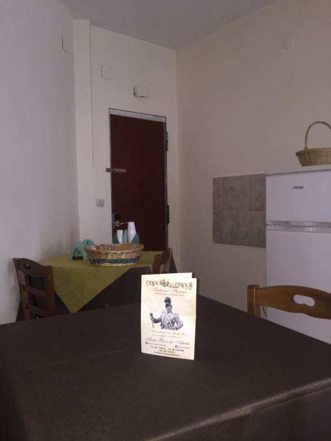B&B Napoli Napoli Luaran gambar